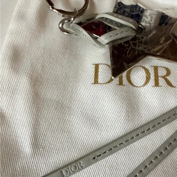 Dior beauty Gift w/purchase , novelty silver star - Picture 3 of 8